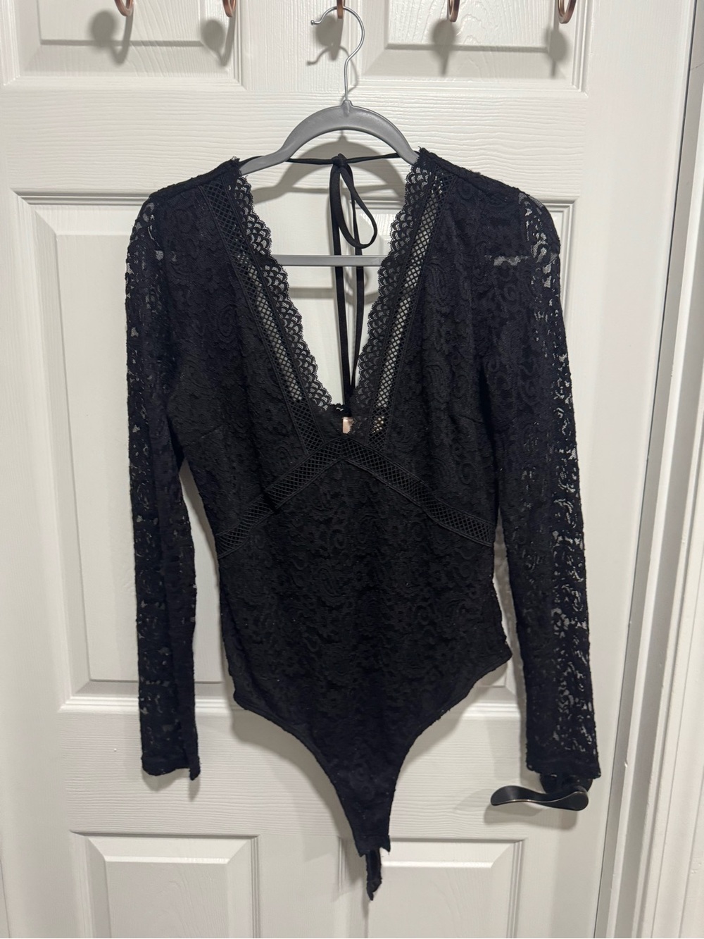 Black Lace Long-Sleeve V-Neck Bodysuit - Women Intimates
